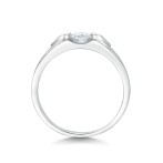 Onyx - Men's Moissanite Ring with Accent Side Stones