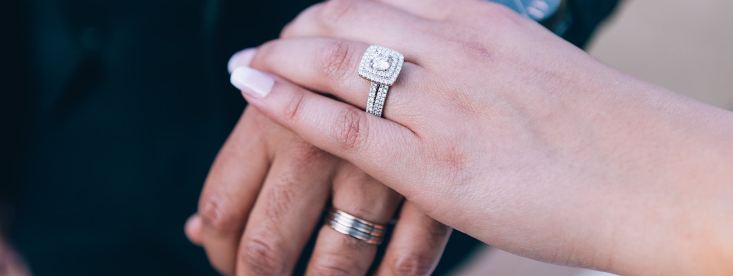 Moissanite Engagement Ring: Why It’s The Perfect Choice
