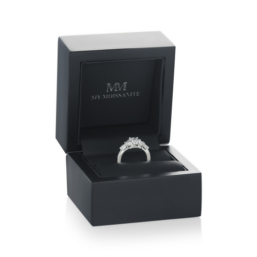 Lustrina - Oval Moissanite Ring with Dazzling Accents