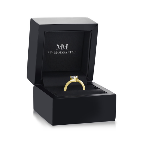 Amora - Heart Solitaire Moissanite Ring