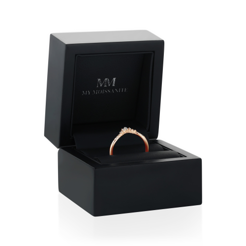 Serenella - Marquise and Round Moissanite Wedding Band