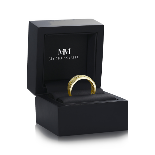 Estrella – Moissanite Cross-Over Line Ring