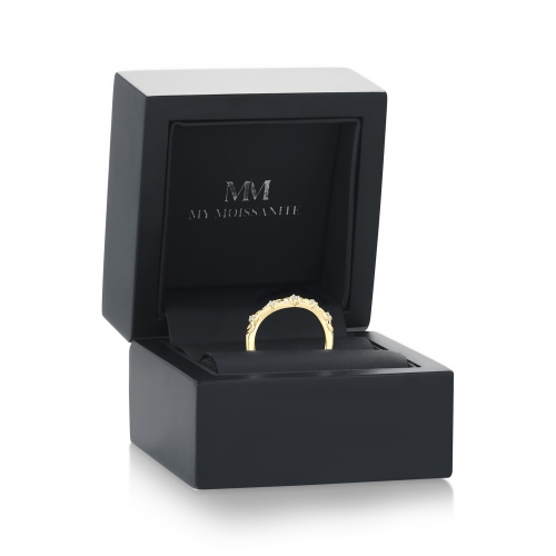 Vinea - Nature-Inspired Moissanite Wedding Band with Leaf and Vine Motifs