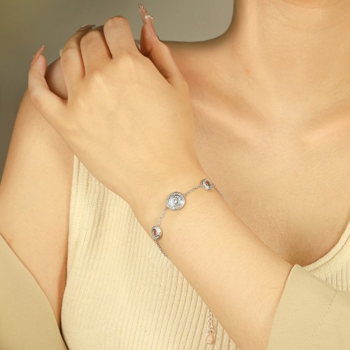 Cirquel - Moissanite Bracelet with Double Halo Linked Stations