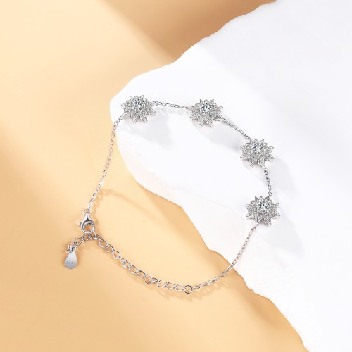 Stellara - Floral Moissanite Bracelet with Adjustable Chain