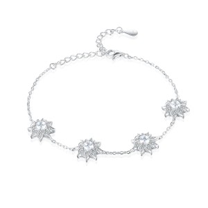 Stellara - Floral Moissanite Bracelet with Adjustable Chain