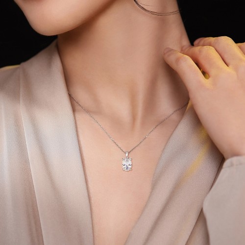Ovaluxe - Oval Moissanite Pendant with Elegant Four-Prong Design