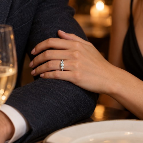 Aurora - Moissanite Ring with Minimalistic Side Stones