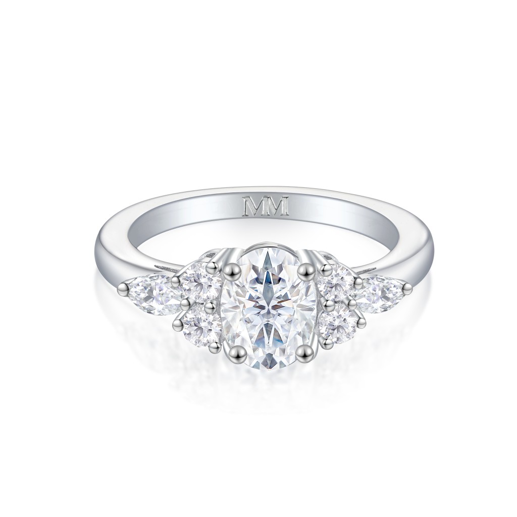 Lustrina - Oval Moissanite Ring with Dazzling Accents