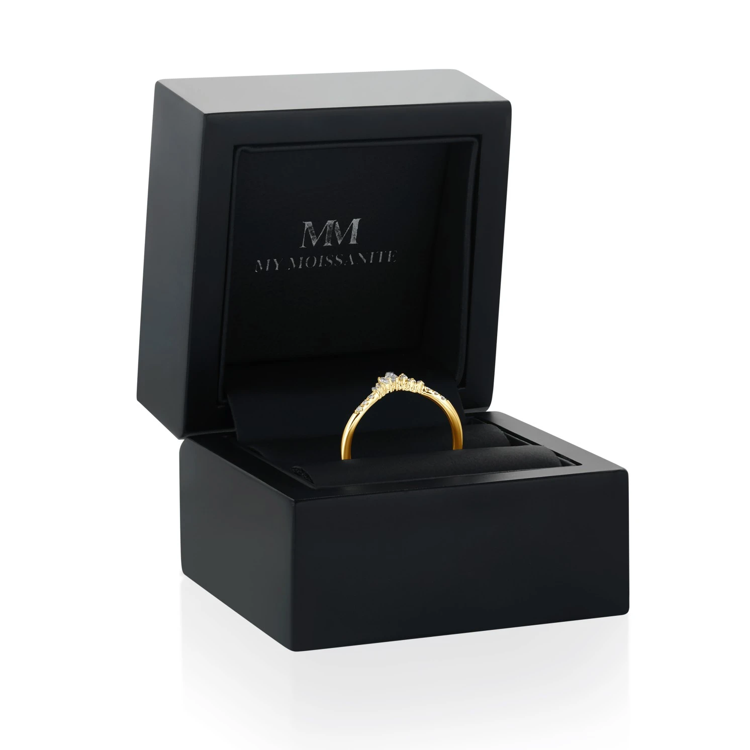 Serenella - Marquise and Round Moissanite Wedding Band