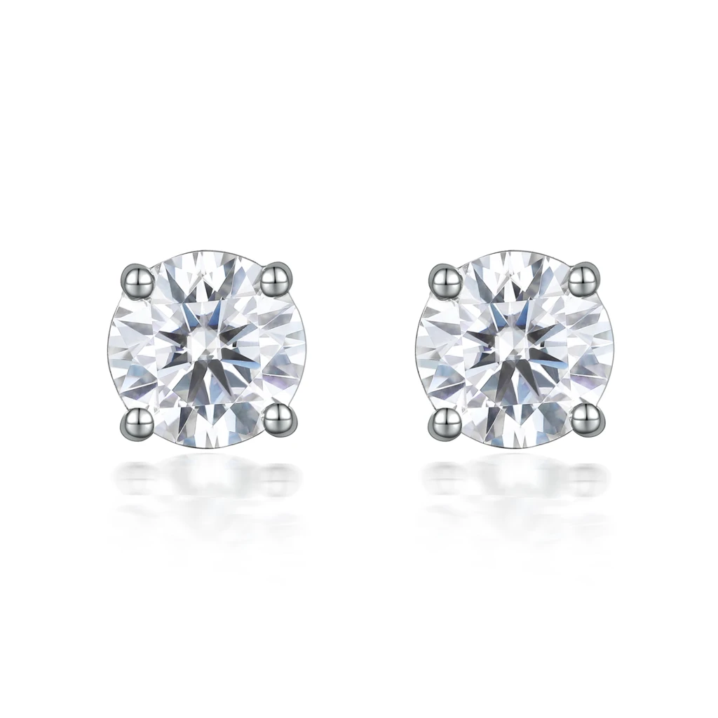 Nova - Moissanite Stud Earrings