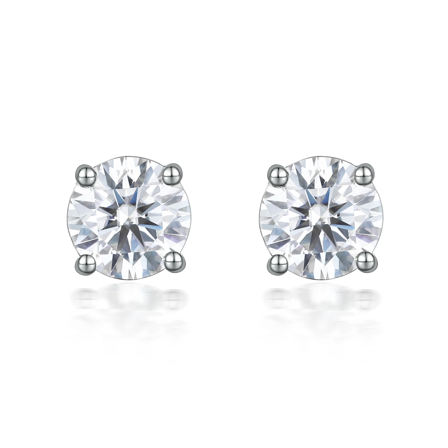 Nova - Moissanite Stud Earrings Nova - Moissanite Stud Earrings