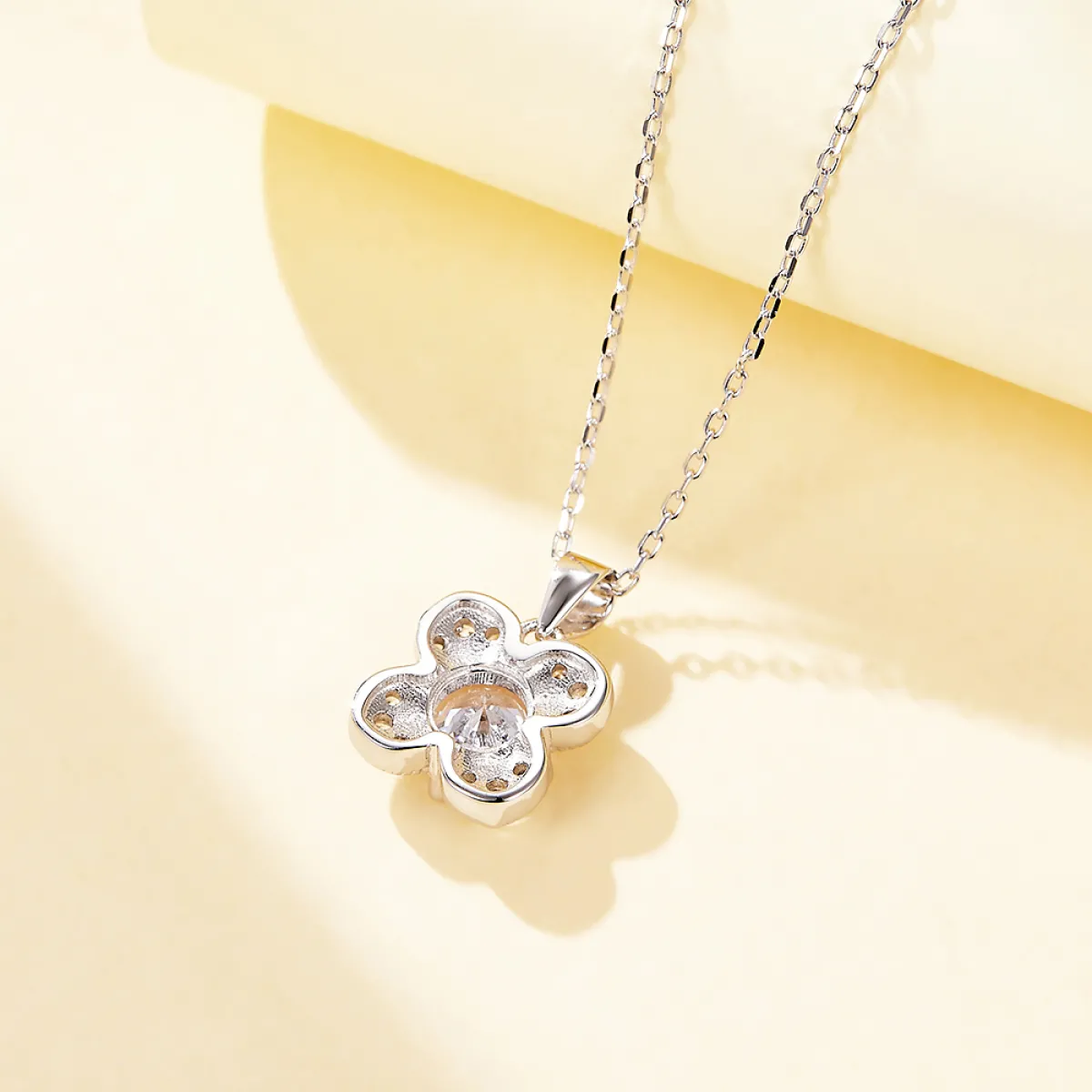 Flora - Clover Design Moissanite Pendant with Pavé Accents