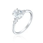 Ovaline - Moissanite Ring with Minimalistic Side Stones Ovaline - Moissanite Ring with Minimalistic Side Stones