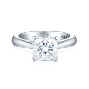 Iris – Princess Solitaire Moissanite Ring