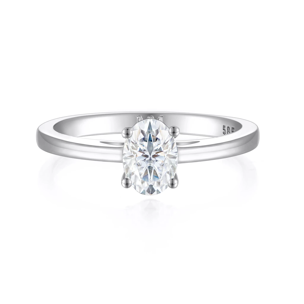 Eloise - Oval Solitaire Moissanite Ring