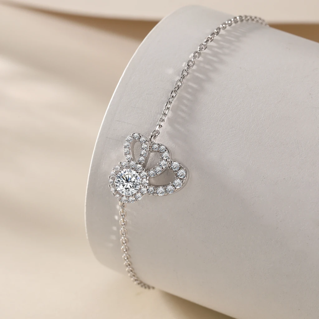 Ornella - Floral Halo Moissanite Bracelet with Adjustable Chain