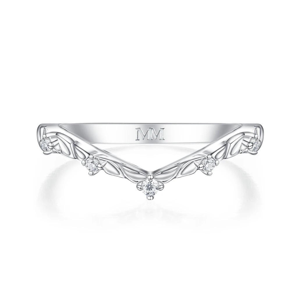 Vinea - Nature-Inspired Moissanite Wedding Band with Leaf and Vine Motifs