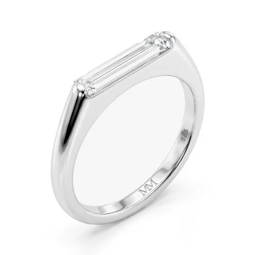 Aurelia - Solitaire Moissanite Baguette Ring