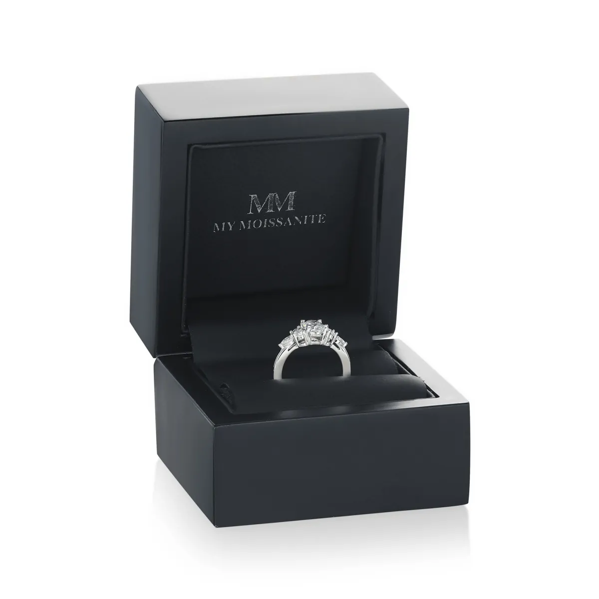 Lustrina - Oval Moissanite Ring with Dazzling Accents