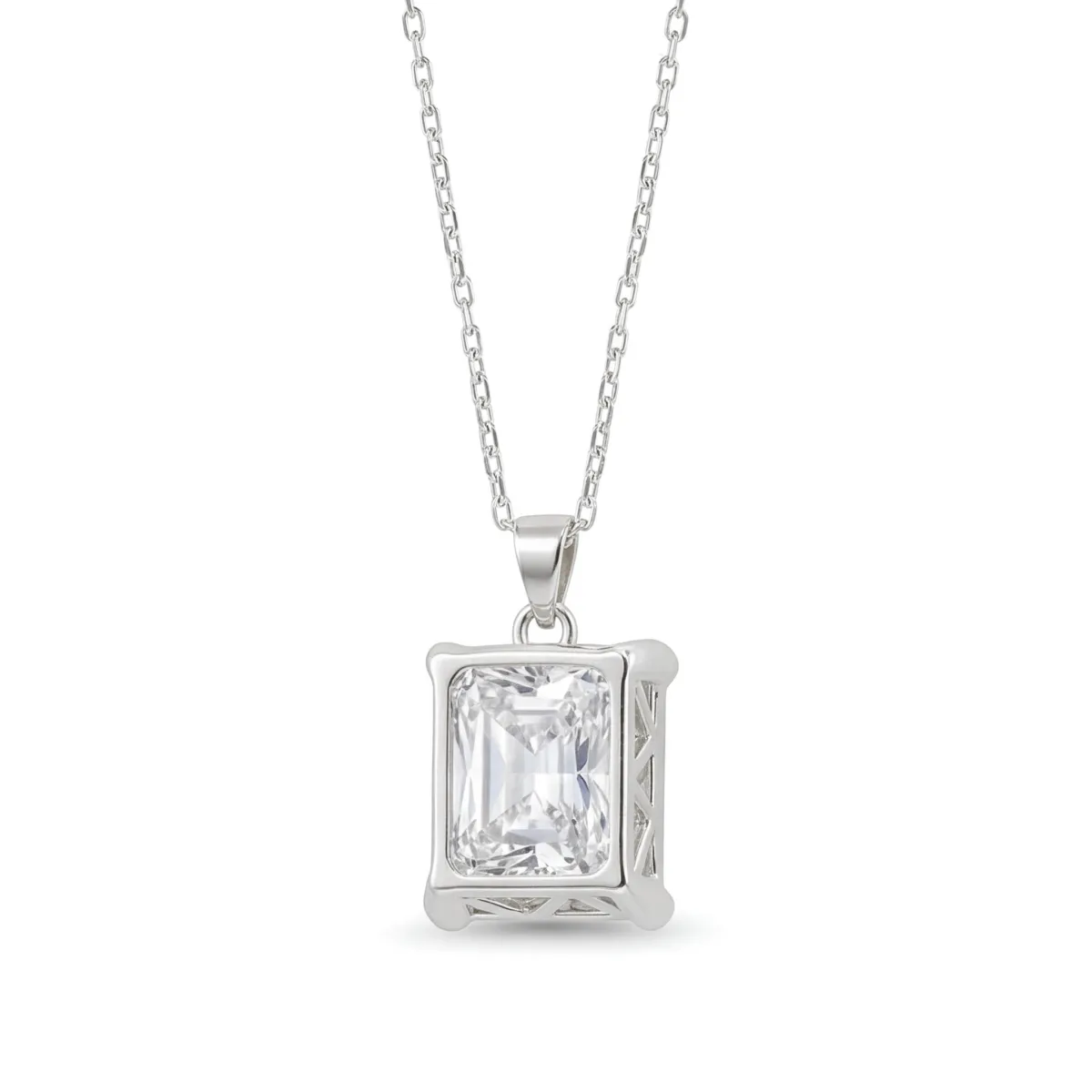 Quadra - Classic Radiant Cut Moissanite Solitaire Pendant