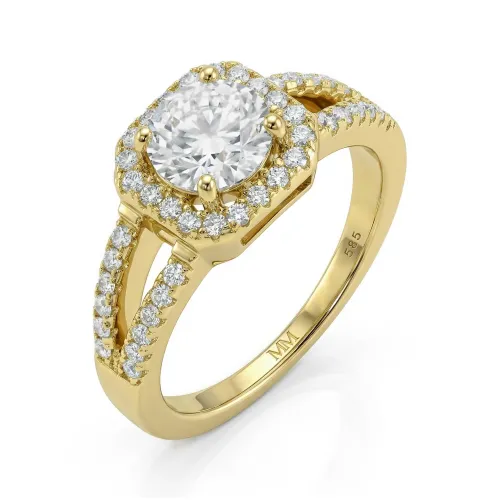 Evora – Moissanite Ring with Split-Shank in Halo Setting