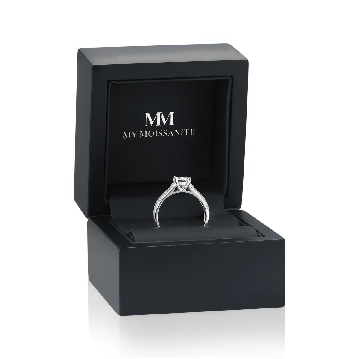 Venette - Moissanite Engagement Ring With Pavé Side Stones