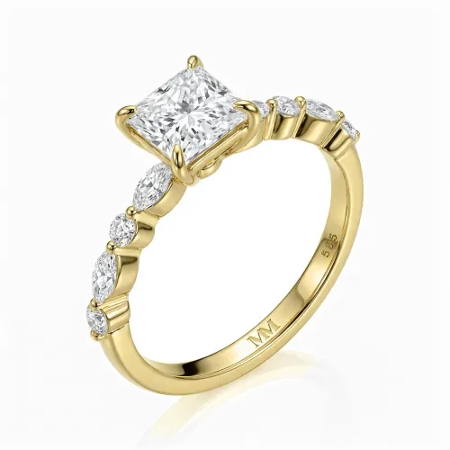 Ava - Princess Cut Moissanite Ring