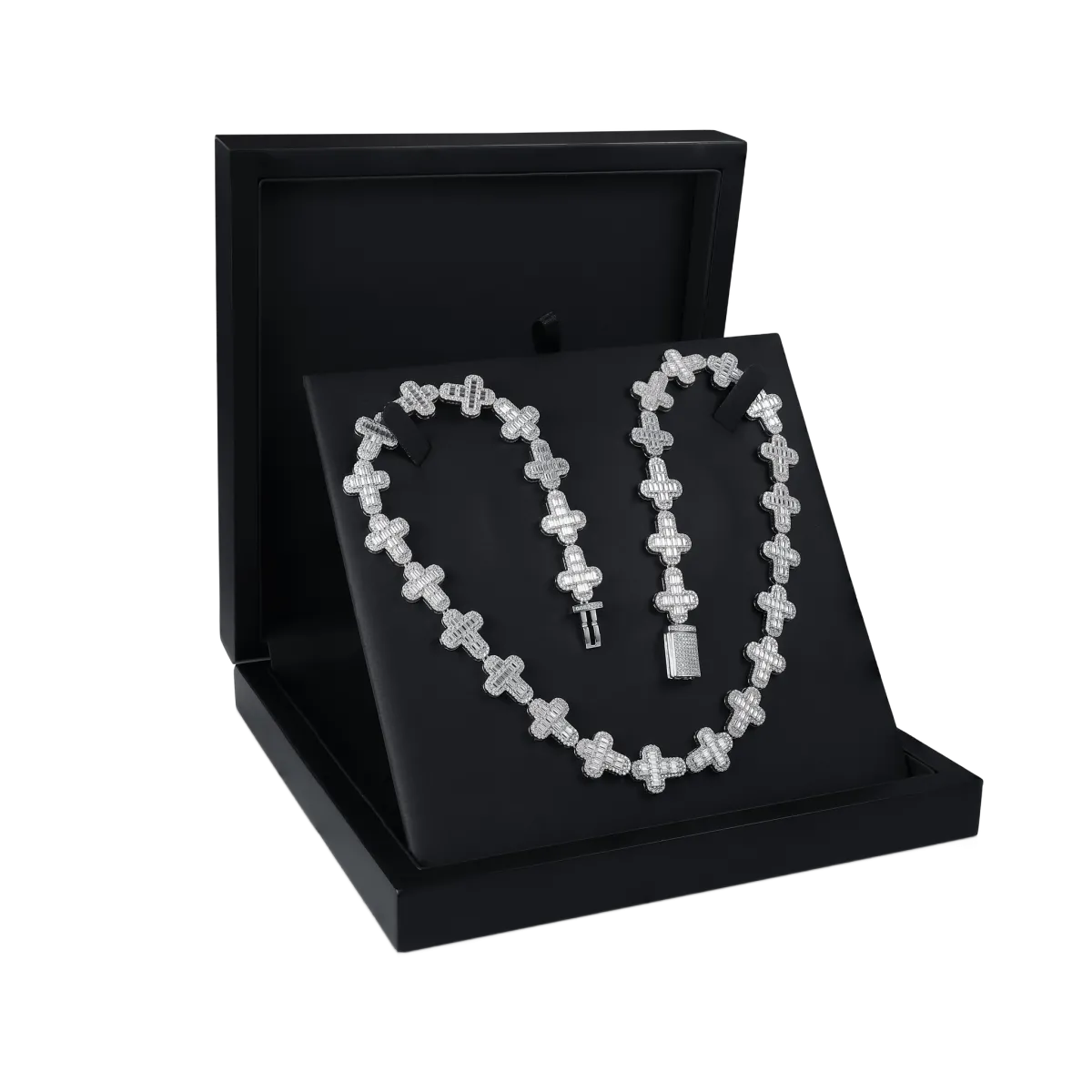 Virtuoso - Emerald Cut Moissanite Pavé Cross Chain With Statement Clasp